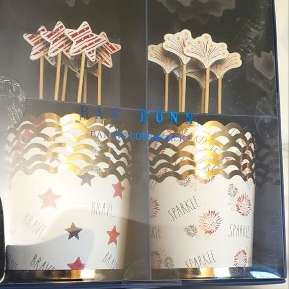 Rae Dunn Baking Cups and Picks Set - Picture 2 of 3